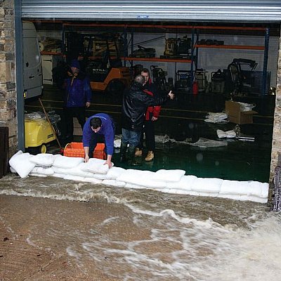 691ee1dbc4b44b3392834a8ad1db15d6