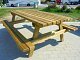 Gruppo tavolo e 2 panche per pic-nic